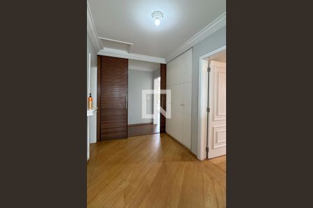 Hall de casa de condomínio para alugar com 3 quartos, 400m² em Aldeia da Serra, Barueri