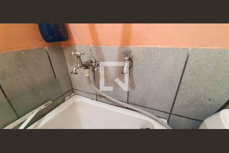 Casa à venda com 142m², 3 quartos e 2 vagas Casa à venda com 142m², 3 quartos e 2 vagasÁrea de Serviço