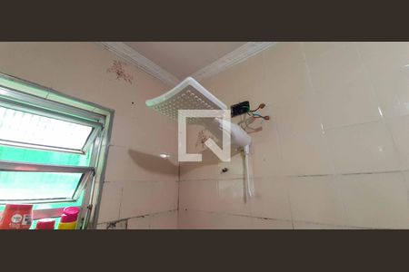 Casa à venda com 142m², 3 quartos e 2 vagas Casa à venda com 142m², 3 quartos e 2 vagasBanheiro debaixo