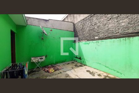 Casa à venda com 142m², 3 quartos e 2 vagas Casa à venda com 142m², 3 quartos e 2 vagasQuintal