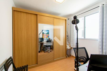 Quarto  de apartamento à venda com 2 quartos, 45m² em Igara, Canoas