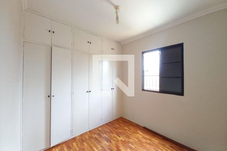 Quarto 1 de apartamento para alugar com 2 quartos, 67m² em Vila Anhanguera, Campinas