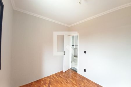 Quarto 1 de apartamento para alugar com 2 quartos, 67m² em Vila Anhanguera, Campinas