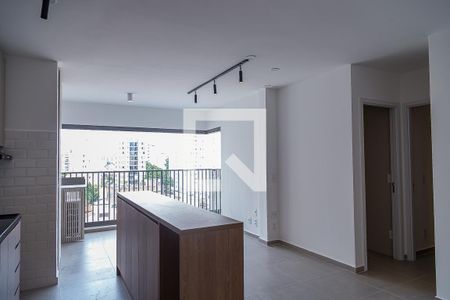 Sala e Cozinha de apartamento para alugar com 2 quartos, 58m² em Vila da Saúde, São Paulo