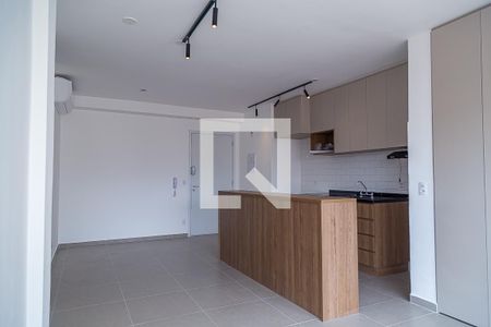 Sala e Cozinha de apartamento para alugar com 2 quartos, 58m² em Vila da Saúde, São Paulo