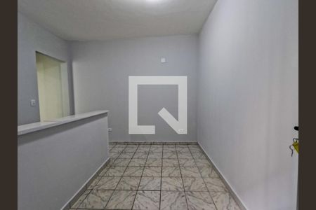 Sala de casa para alugar com 1 quarto, 23m² em Jardim Centenario, São Paulo