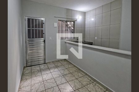 Sala de casa para alugar com 1 quarto, 23m² em Jardim Centenario, São Paulo