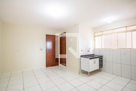 Sala de casa para alugar com 1 quarto, 60m² em Jardim Primeiro de Maio (chácara Fazendinha), Osasco