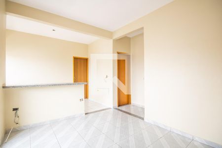 Sala de casa para alugar com 2 quartos, 72m² em Santa Maria, Osasco