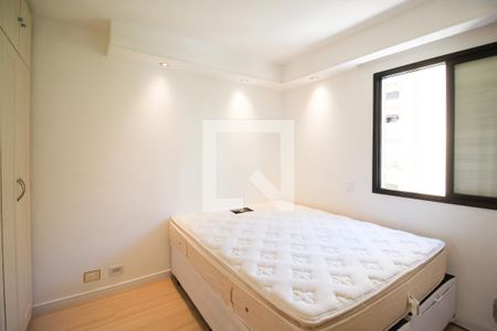 Quarto de apartamento à venda com 1 quarto, 36m² em Itaim Bibi, São Paulo