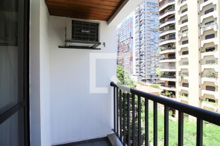 Varanda de apartamento à venda com 1 quarto, 36m² em Itaim Bibi, São Paulo