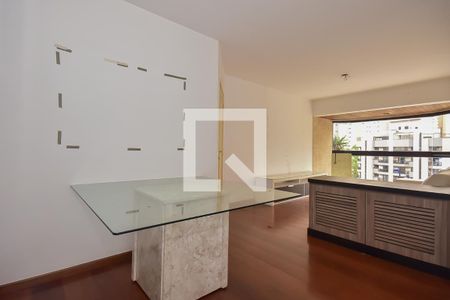 Sala de apartamento para alugar com 3 quartos, 104m² em Vila Andrade, São Paulo