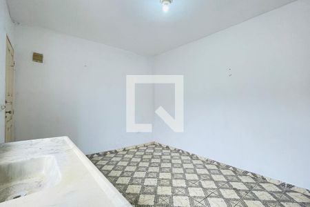 Sala/Cozinha de kitnet/studio para alugar com 1 quarto, 20m² em Parque Mikail, Guarulhos