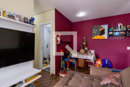 Sala de apartamento à venda com 3 quartos, 56m² em Jardim Cocaia, Guarulhos