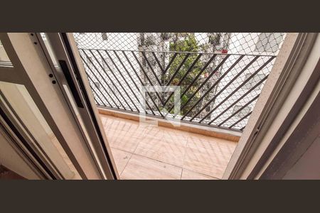 Sacada de apartamento para alugar com 2 quartos, 64m² em Veloso, Osasco