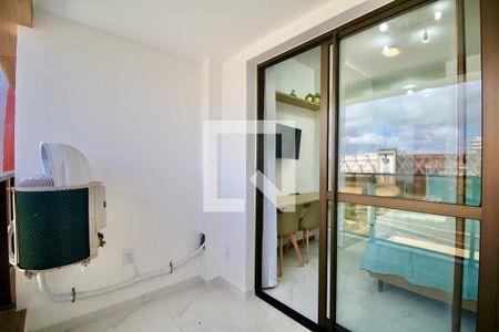 Varanda de kitnet/studio para alugar com 1 quarto, 20m² em Armação, Salvador