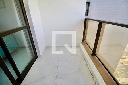 Varanda de kitnet/studio para alugar com 1 quarto, 20m² em Armação, Salvador