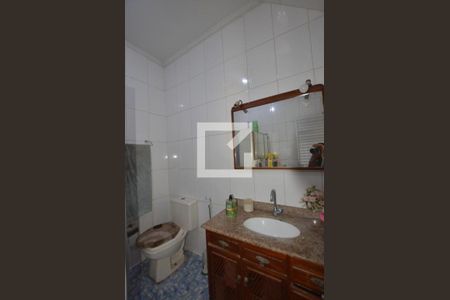 Banheiro de casa à venda com 1 quarto, 50m² em Penha, Rio de Janeiro