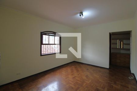 Suíte 1 de casa para alugar com 4 quartos, 198m² em Vila Isa, São Paulo