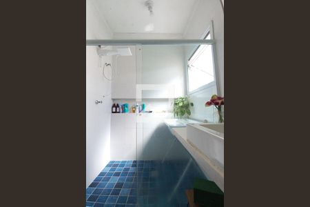 Casa à venda com 115m², 4 quartos e 2 vagas Casa à venda com 115m², 4 quartos e 2 vagasBanheiro da Suíte