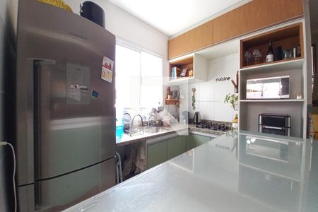 Casa à venda com 115m², 4 quartos e 2 vagas Casa à venda com 115m², 4 quartos e 2 vagasCozinha