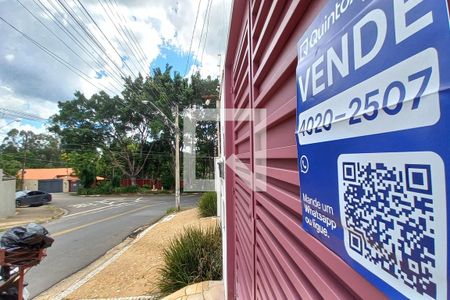 Casa à venda com 115m², 4 quartos e 2 vagas Casa à venda com 115m², 4 quartos e 2 vagasPlaca Instalada