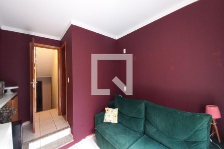 Casa à venda com 115m², 4 quartos e 2 vagas Casa à venda com 115m², 4 quartos e 2 vagasQuarto 2 - Suíte