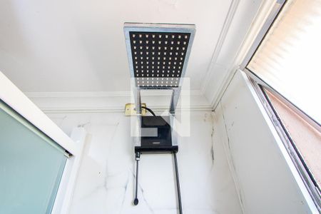 Apartamento à venda com 62m², 2 quartos e 1 vaga Apartamento à venda com 62m², 2 quartos e 1 vagaBanheiro