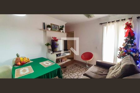 Sala de apartamento à venda com 2 quartos, 45m² em São Pedro, Osasco