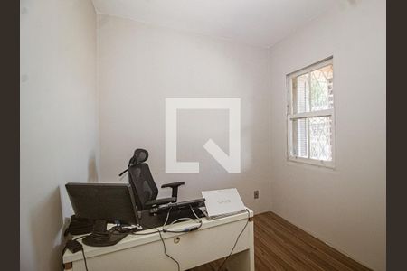 Sala 2 de casa à venda com 4 quartos, 140m² em Santo Antônio, Porto Alegre