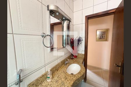 Banheiro do Quarto 1 de apartamento à venda com 3 quartos, 150m² em Jardim Riacho das Pedras, Contagem