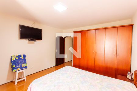 Quarto de casa para alugar com 3 quartos, 260m² em Jardim Ana Maria, Santo André