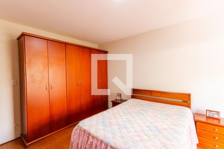 Quarto de casa para alugar com 3 quartos, 260m² em Jardim Ana Maria, Santo André