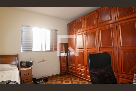 Quarto  de casa à venda com 4 quartos, 250m² em Jardim Iva, São Paulo