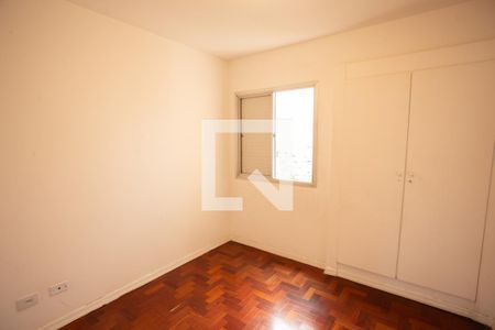 QUARTO 1 de apartamento para alugar com 2 quartos, 63m² em Santa Terezinha, São Paulo