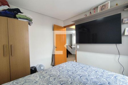 Quarto 1 de apartamento à venda com 2 quartos, 42m² em Jardim Maringa, São Paulo