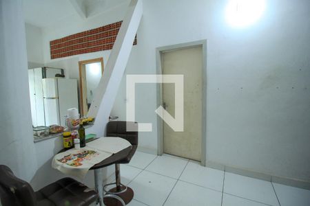 Sala  de apartamento para alugar com 2 quartos, 56m² em Vila Bertioga, São Paulo