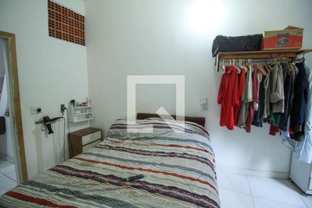 Quarto 1 de apartamento para alugar com 2 quartos, 56m² em Vila Bertioga, São Paulo