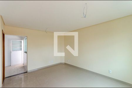 Sala de casa de condomínio à venda com 3 quartos, 96m² em Vila Primavera, São Paulo