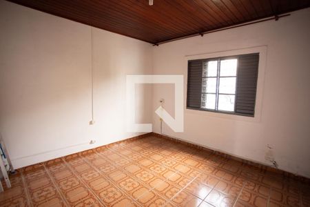 QUARTO 1 de casa à venda com 4 quartos, 200m² em Chora Menino, São Paulo