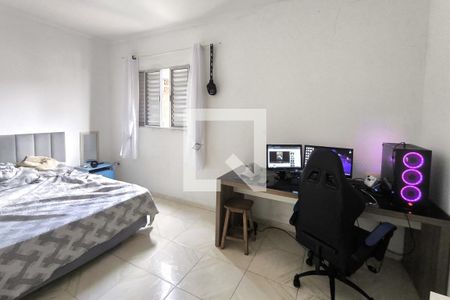 Casa à venda com 100m², 3 quartos e 2 vagas Casa à venda com 100m², 3 quartos e 2 vagasQuarto 3