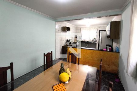 Casa à venda com 100m², 3 quartos e 2 vagas Casa à venda com 100m², 3 quartos e 2 vagasCopa