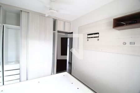 Quarto 2 - Suíte de apartamento para alugar com 2 quartos, 65m² em Santa Mônica, Uberlândia