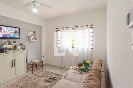 Sala de casa para alugar com 2 quartos, 70m² em Vila Marieta, Campinas