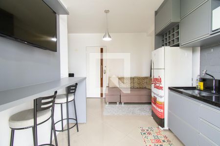 Sala de apartamento para alugar com 1 quarto, 48m² em Vila Augusta, Guarulhos