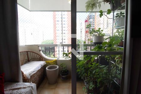 Varanda de apartamento à venda com 2 quartos, 70m² em Vila Madalena, São Paulo