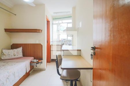 Studio - Quarto e Cozinha de kitnet/studio para alugar com 1 quarto, 29m² em Vila Indiana, São Paulo