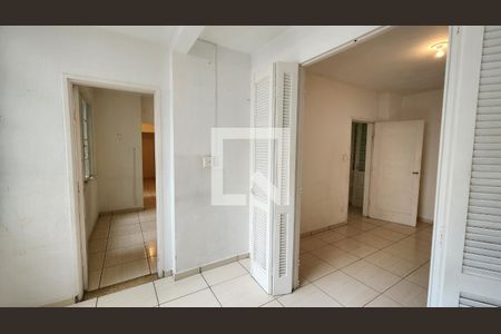 Quarto de apartamento para alugar com 1 quarto, 60m² em José Menino, Santos