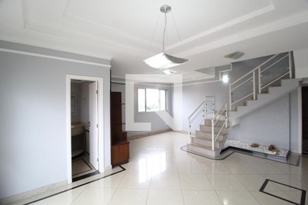 Sala de apartamento para alugar com 3 quartos, 217m² em Santa Mônica, Uberlândia