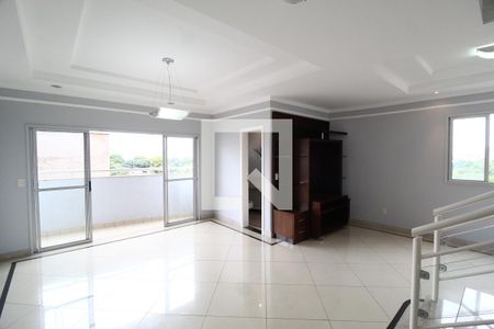 Sala de apartamento para alugar com 3 quartos, 217m² em Santa Mônica, Uberlândia